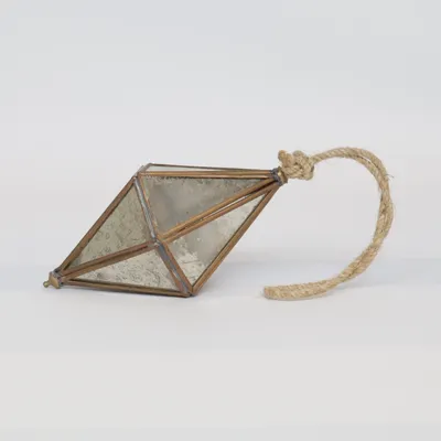 Christmas ornament (Gold)