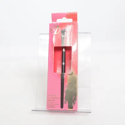 Sminkborste (Angled Eyeshadow Brush) från w7