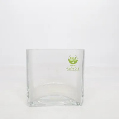 Vas (Transparent) från Cult Design