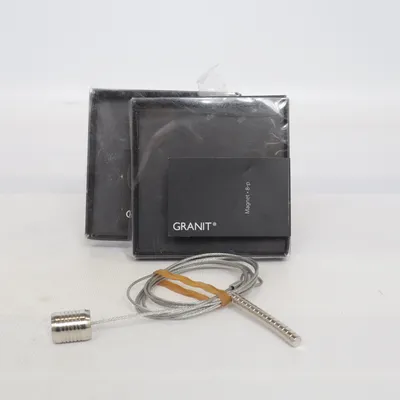 Magnetlist (Magnetic Photo Chain) från Granit