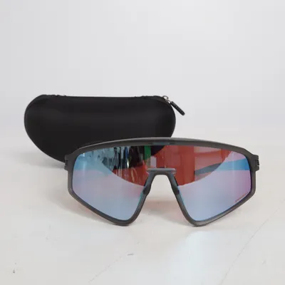 Sports glasses (Sutro) from Oakley