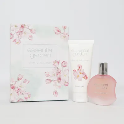 Skincare set van Essential Garden