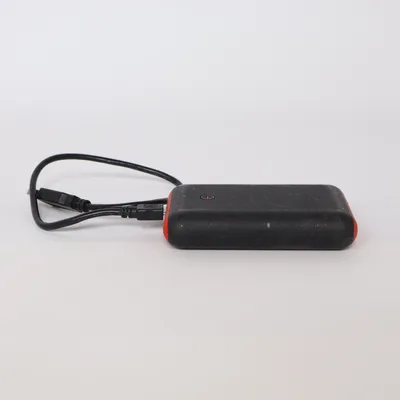 Power bank from Linocell