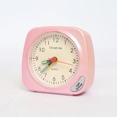 Alarmklocka (Rosa) från Moretime