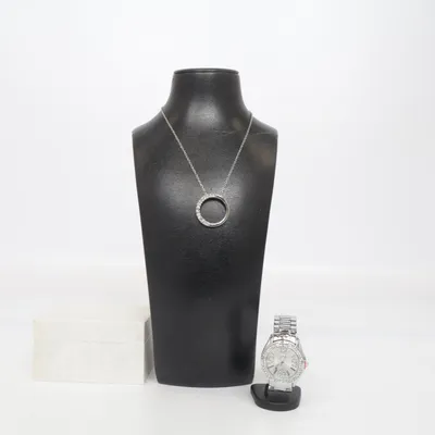 Smyckesset (Silverfärgad) från ONE Okänd metall