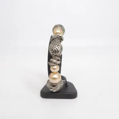 Armband (Silverfärgad, Beige) från Pilgrim Okänd metall