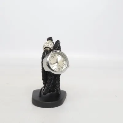 Wristwatch (Black, Silver)