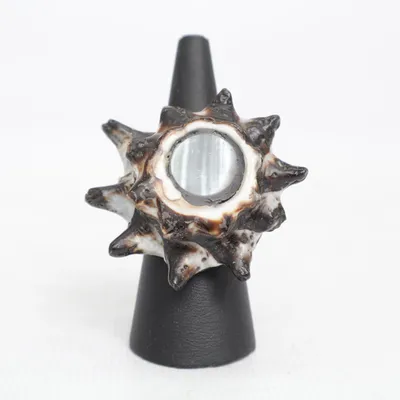 Ring (Sort, Hvid, Flerfarvet) Ukendt metal