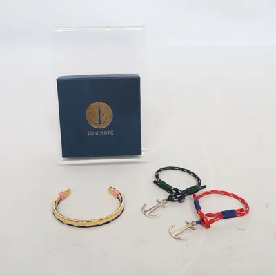 Armband (Svart, Röd, Guldfärgad, Flerfärgad) från Tom Hope Okänd metall