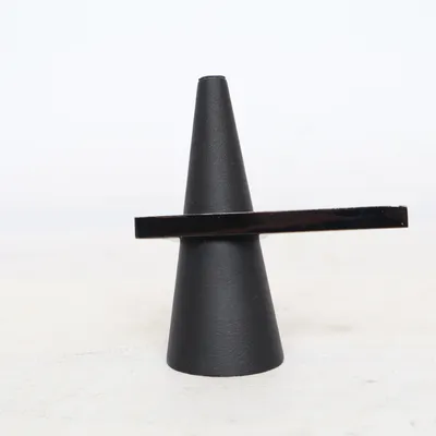 Ring (Svart) från Forrest & Bob Okänd metall