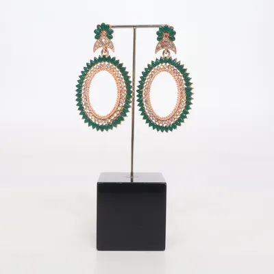 Örhängen (Grön, Guldfärgad, Flerfärgad) Okänd metall