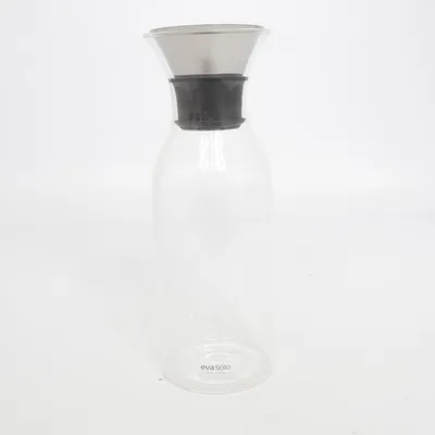 Carafe (Transparent, Silver, Black) from Eva Solo