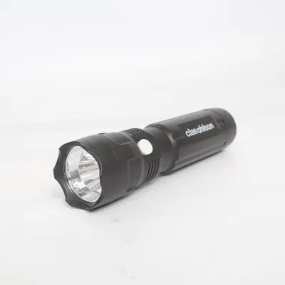 Ficklampa (Svart) från Clas Ohlson