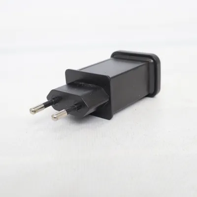 Adapter (JT-DC3V0.9W-E) från Czjutai