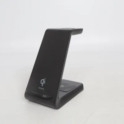 Wireless charger from Deltaco