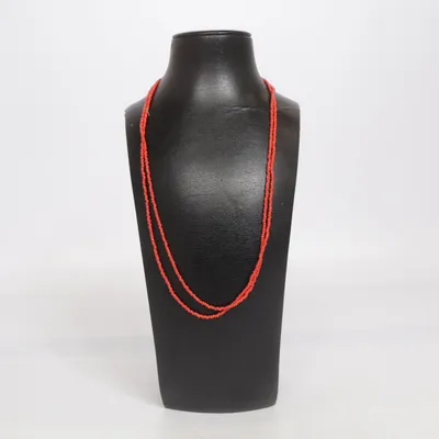 Collier (Rouge) Métal inconnu