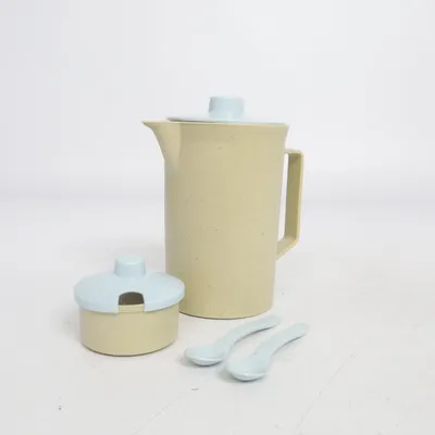 Children's dinner sets (Beige, Blue) from Dantoy