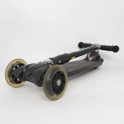 Scooter (Black, Multicolored) from Pro Fun