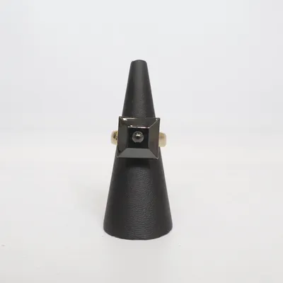 Ring (Guldfärgad, Svart) Okänd metall