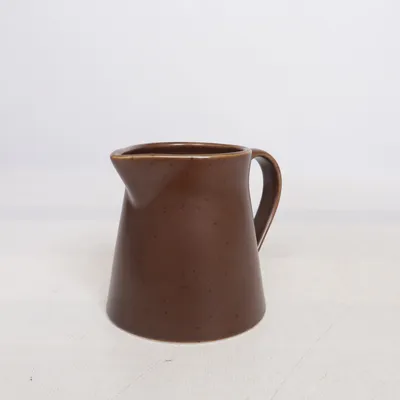 Cream jug (Brown) from Månses Design