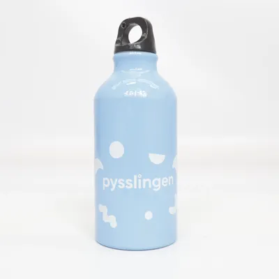 Vattenflaska (Blå) från Pyssling