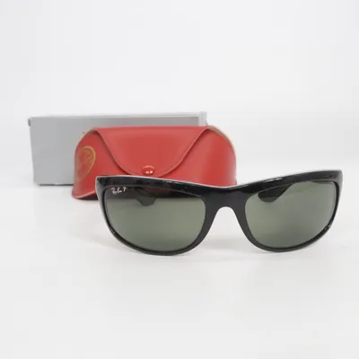 Solbriller (RB 4089) fra Ray-Ban