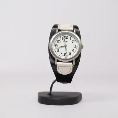 Armbandsur (Svart, Vit) från Regal