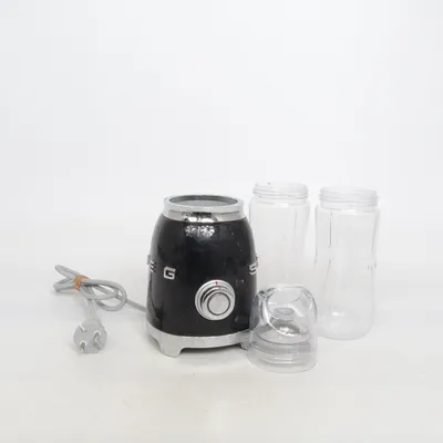 Mixer (Personal Blender PBF01BLEU) van SMEG