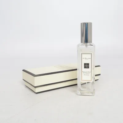 Eau de Cologne (English Pear & Freesia) from Jo Malone