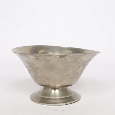 Skål (Silverfärgad) från Svenskt Tenn