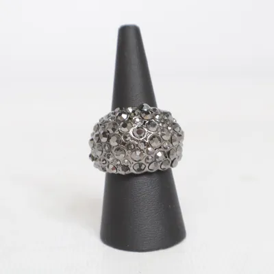 Ring (Svart, Silverfärgad) Okänd metall