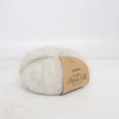Garn (Brushed Alpaca Silk) från Drops Design