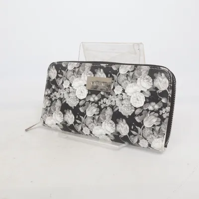 Wallet (Black, White, Gray) from Vabene