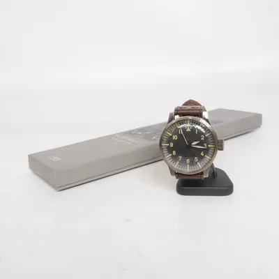 Armbandsur (Nav B-Uhr) från Editions Atlas