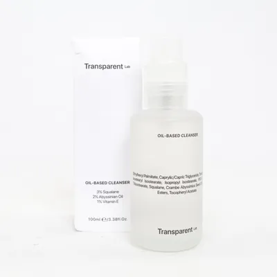 Ansiktsrengöring från Transparent Lab