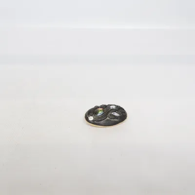Brooch (Black, Pink, Gold) Unknown metal
