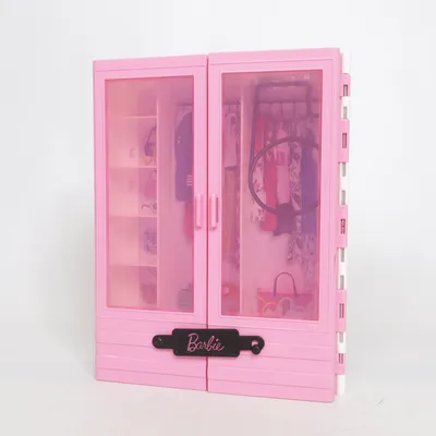 Accessoire pour poupée (Ultimate Closet) de Mattel