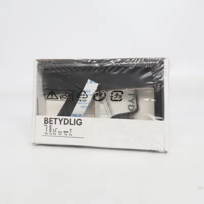 Hyllkonsol (Betydlig) från IKEA