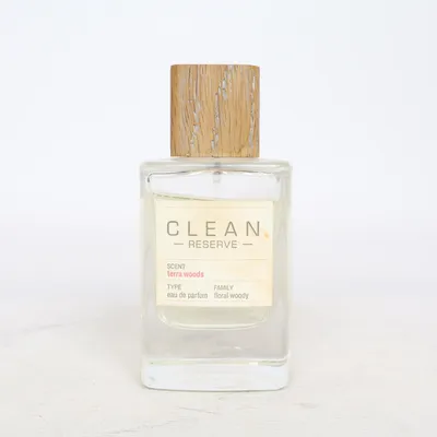 Eau de Parfum (terra woods) från CLEAN
