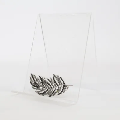 Brosch (swarovski svarowski Feder Blatt) Okänd metall