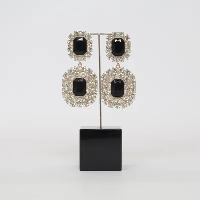 Örhängen (Svart, Vit, Guldfärgad) Okänd metall