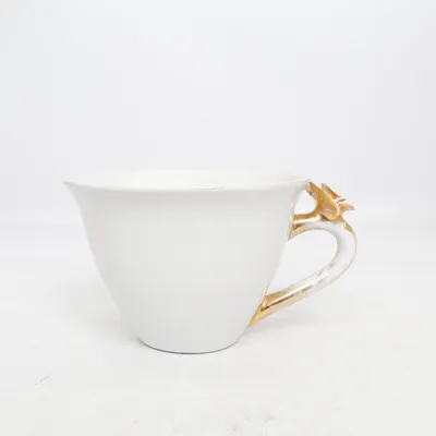 Kopp (Vit, Guldfärgad) från Kerstin Tillberg