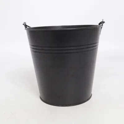 Bucket (Black)