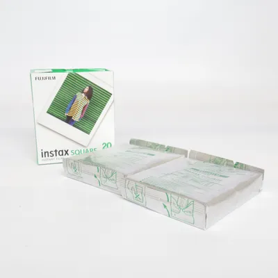 Fotopapper (Instax square) från Fujifilm