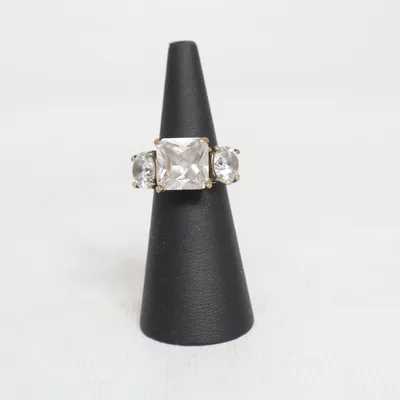 Ring (Gold) Unknown metal