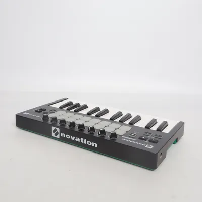 Synthétiseur (Launchkey Mini Mk2) de Novation