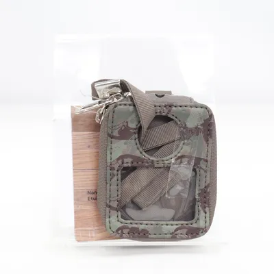 Headset case (Green) from Nike