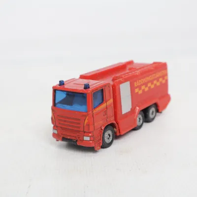 Voiture jouet (Rouge) de Siku
