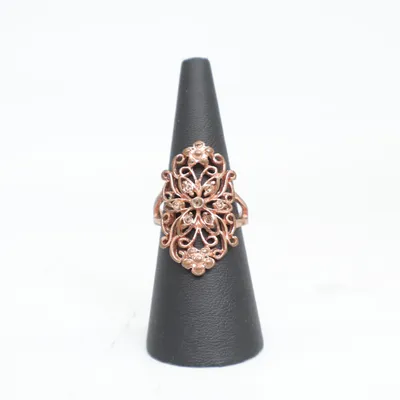 Ring (Rosa) Okänd metall