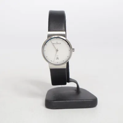 Wristwatch (Black, Silver) from Skagen